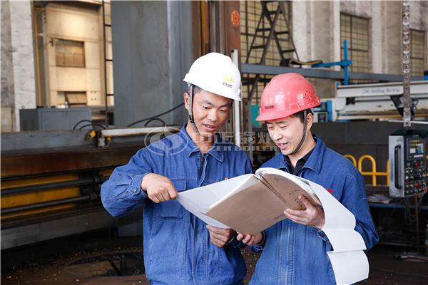 燃?xì)鈱?dǎo)熱油鍋爐在加溫時(shí)如何去除油里的水蒸氣-無錫中正鍋爐有限責(zé)任公司